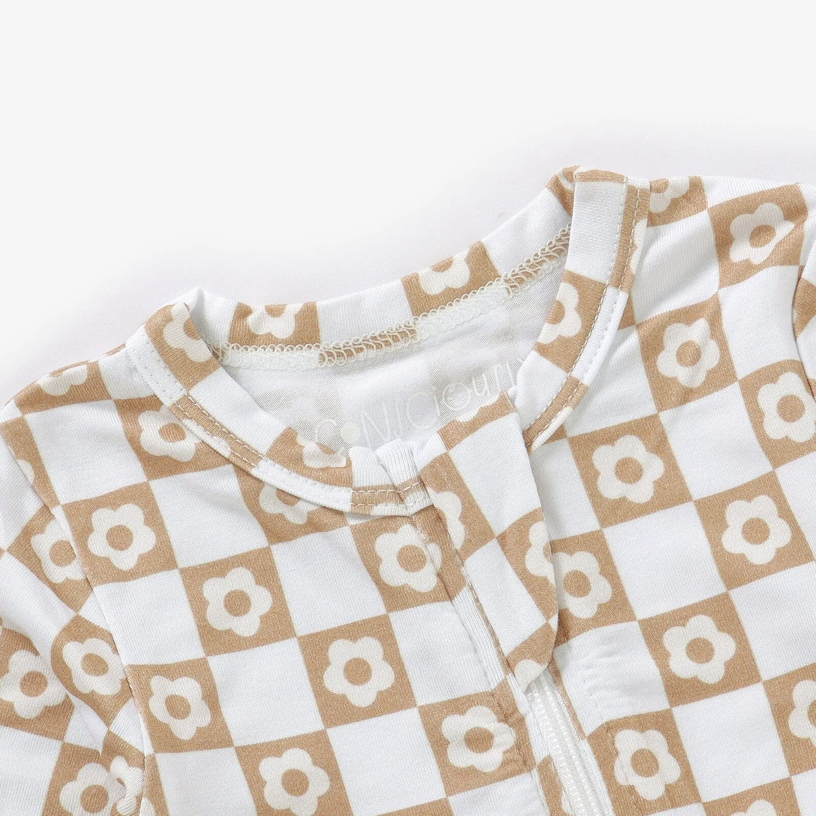 Bamboo Zip Pajamas | Checkered Daisies